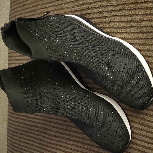 Renato Garini glitzy boots...... ADORABLE AND COMFY..... wonderful condition - Picture 8 of 8